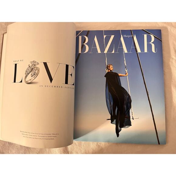 Harper's Bazaar Magazine January 2019 - Margot Robbie cover - Picture 7 of 13